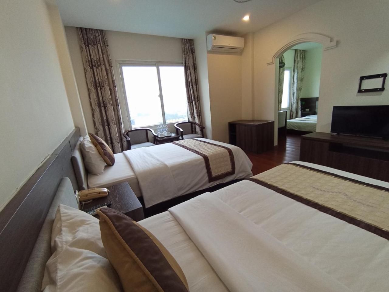 Khach San Huu Nghi Hotel Vinh Exterior foto