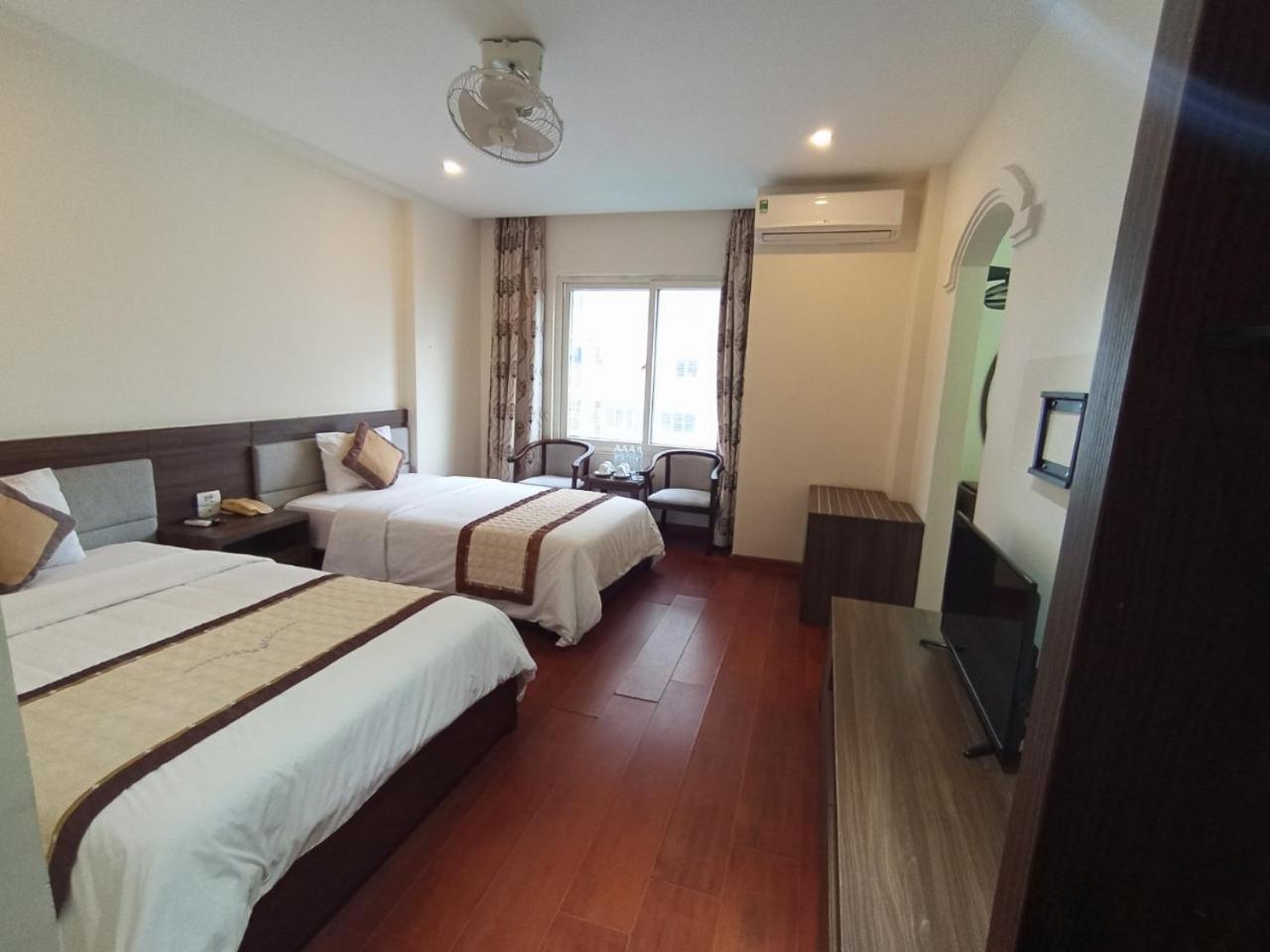 Khach San Huu Nghi Hotel Vinh Exterior foto