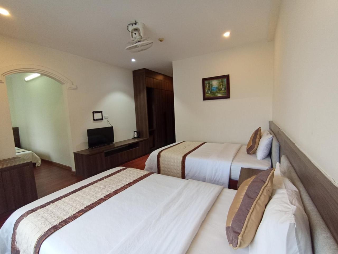 Khach San Huu Nghi Hotel Vinh Exterior foto